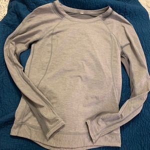 Lulu lemon top!! Size 6 no tags
